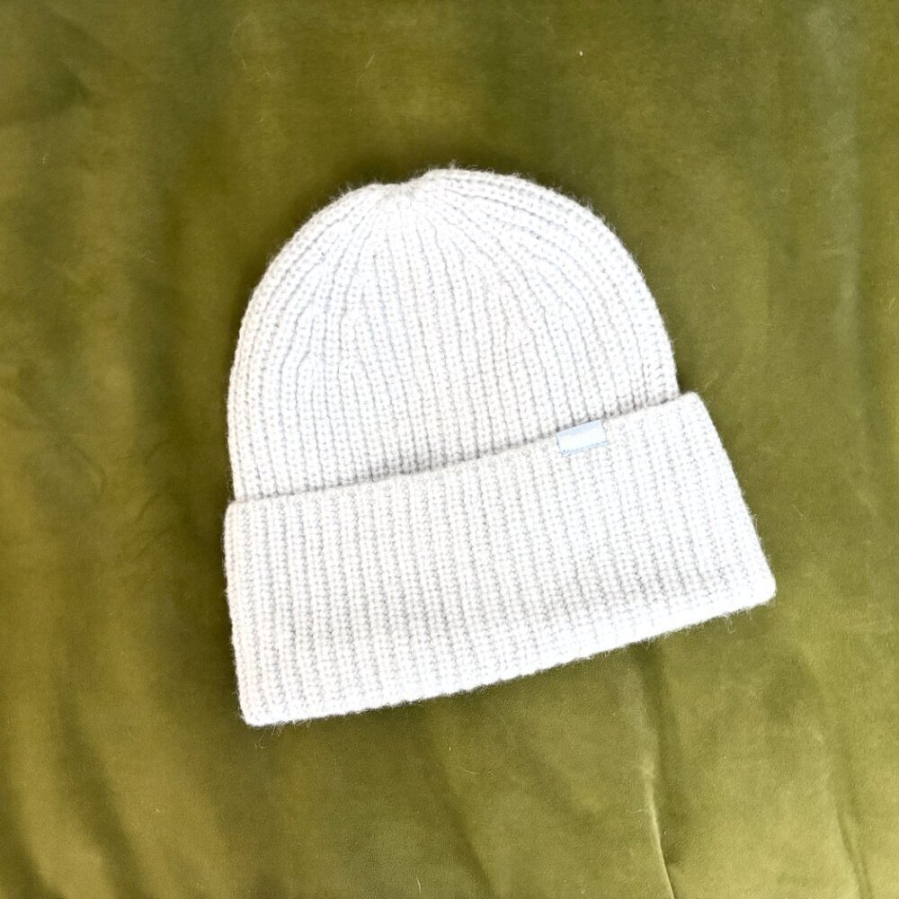 NEW Grey Ribbed Madewell Alpaca Cozy Soft Beanie Hat